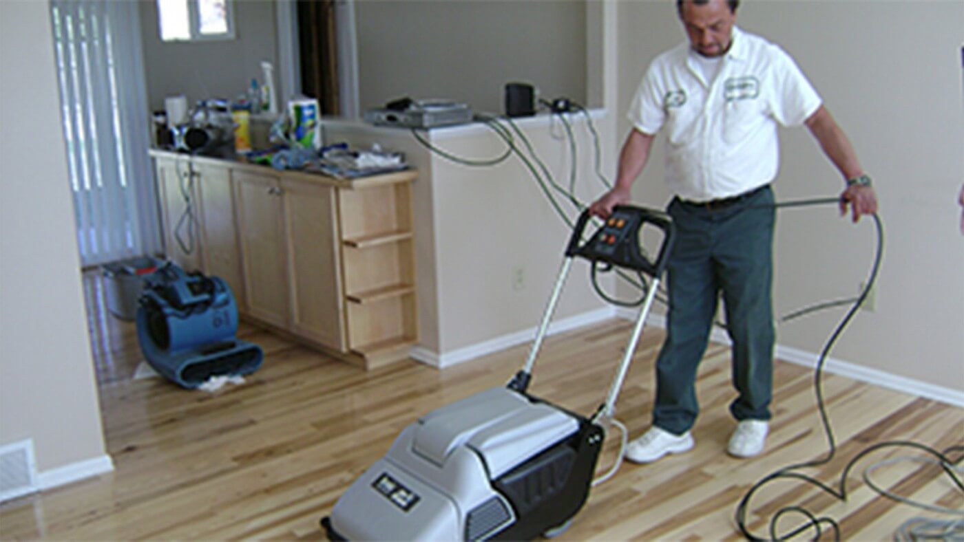 Hardwood Floor Recoating & Cleaning Broomfield